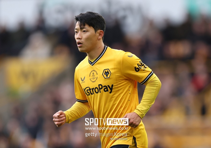 워밍업 도중 쓰러진 황희찬, 85분 활약…울버햄튼은 셰필드에 1-0 승리
