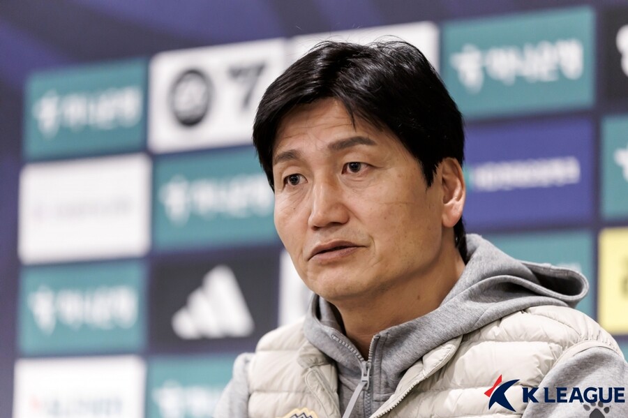 ▲ 김천 상무 정정용 감독  ⓒ한국프로축구연맹