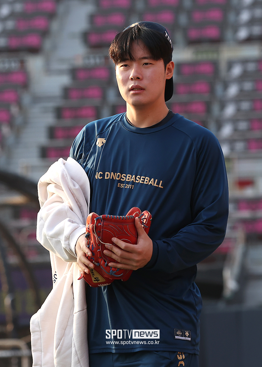'천만다행' NC 4호 중도귀국 김영규, 병원 검진 결과 "팔꿈치 경미한 염좌"…1일부터 재활조 합류