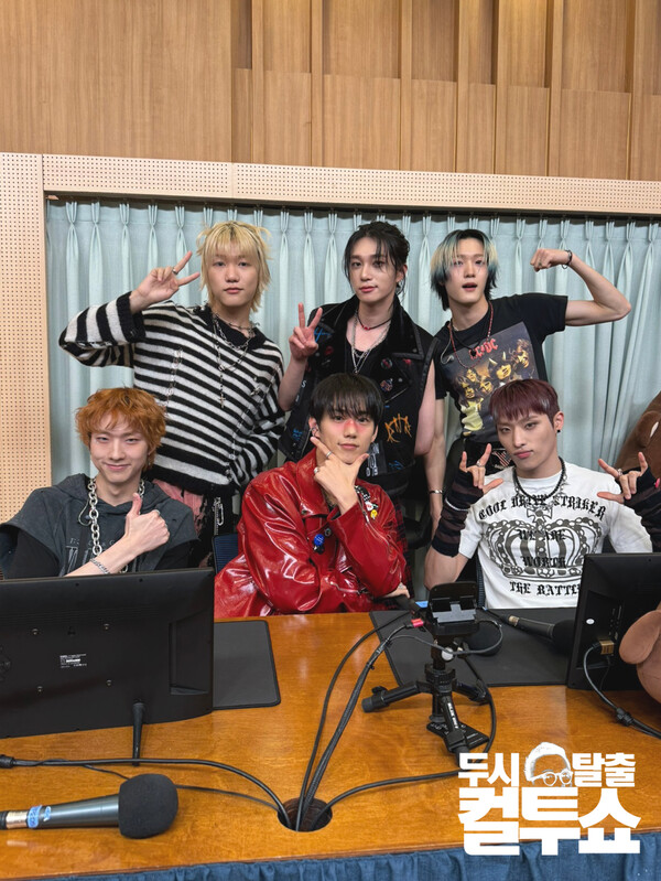 ▲ 3일 방송된 SBS 파워FM '두시 탈출 컬투쇼'에 출연한 피원하모니. 제공|SBS