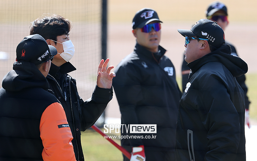 ▲ 정민철 해설위원 류현진 ⓒ곽혜미 기자