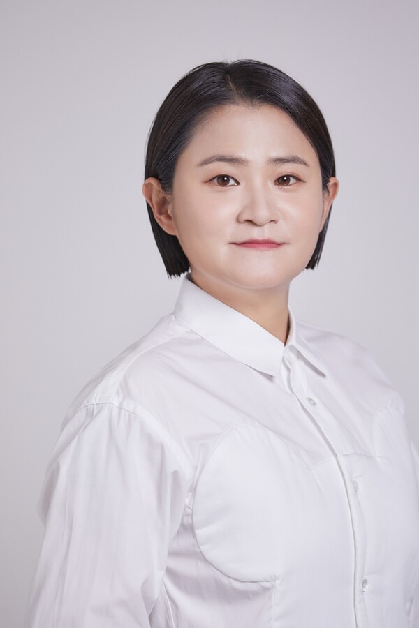▲ 1년 5개월 진행을 끝내고 9일 '전국노래자랑' 마지막 녹화를 한 김신영. 제공|씨제스스튜디오