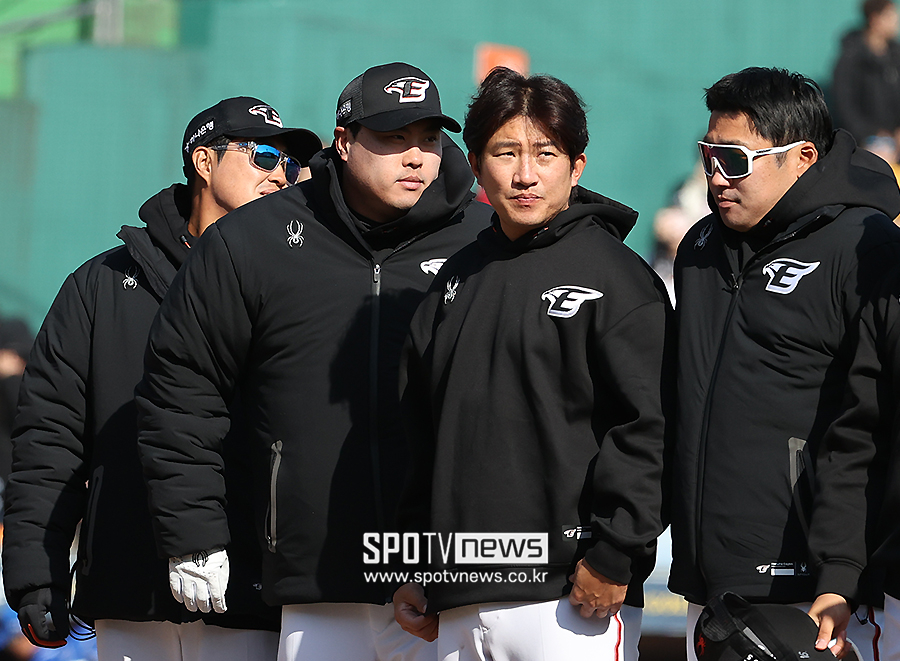 ▲ 채은성 류현진 장시환 이민우 ⓒ곽혜미 기자
