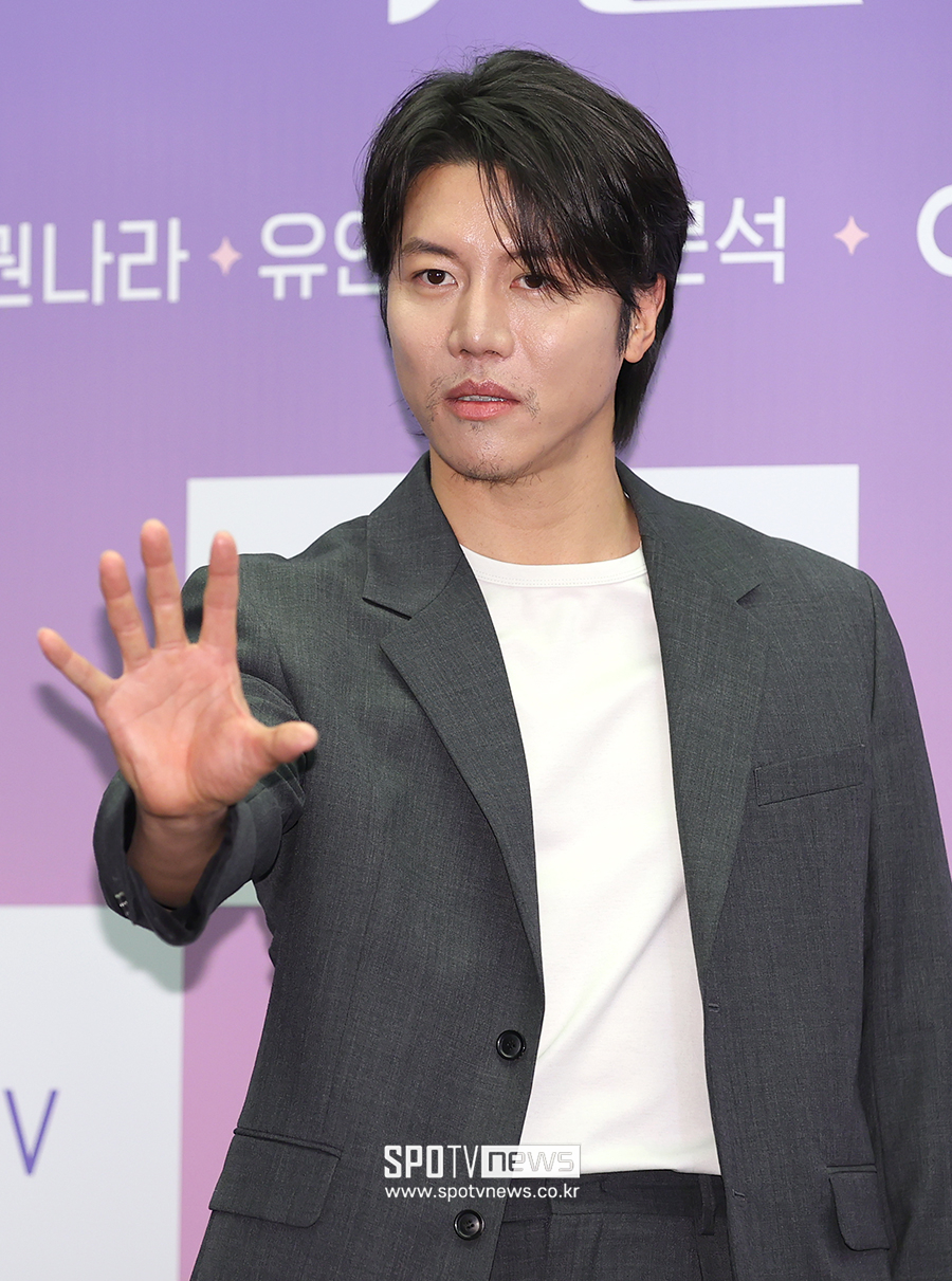음문석 "하늘나라 간 父 얘기, '야한 사진관' 대본에 담겨있어 오열"