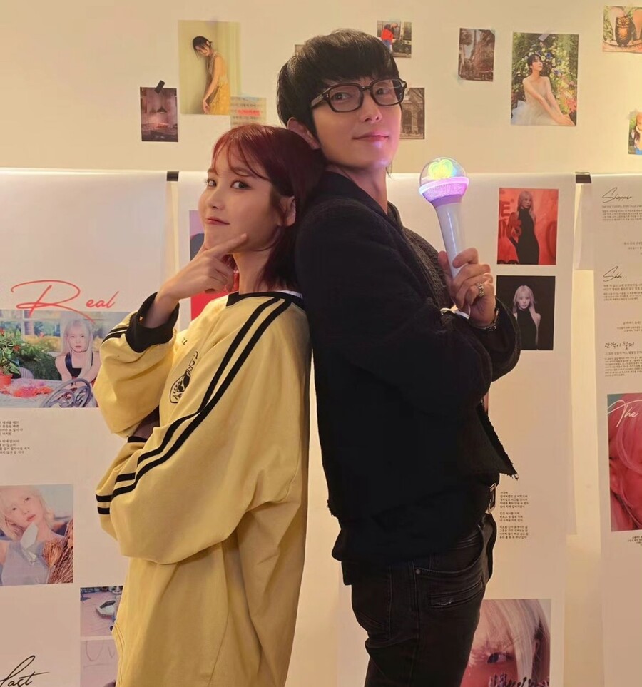 아이유X이준기, '달의 연인' 인연 ing "행복 전달하고 안전하게 돌아오길"