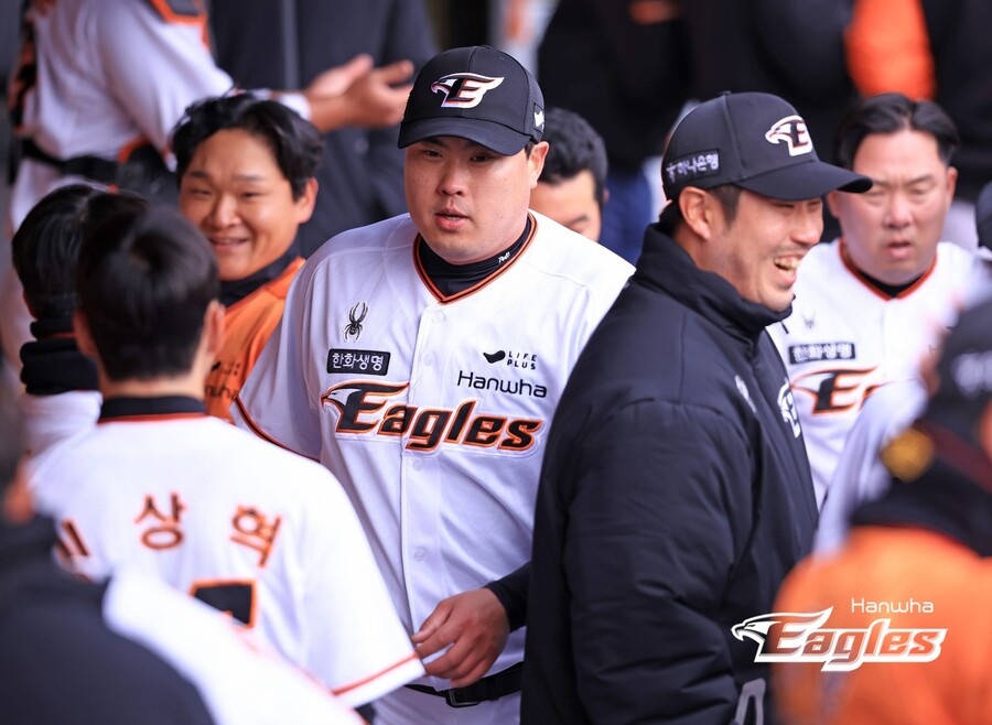 ▲ 한화 이글스 류현진은 12일 대전 KIA 타이거즌에 첫 등판해 빼어난 제구력을 자랑했다. ⓒ 한화 이글스