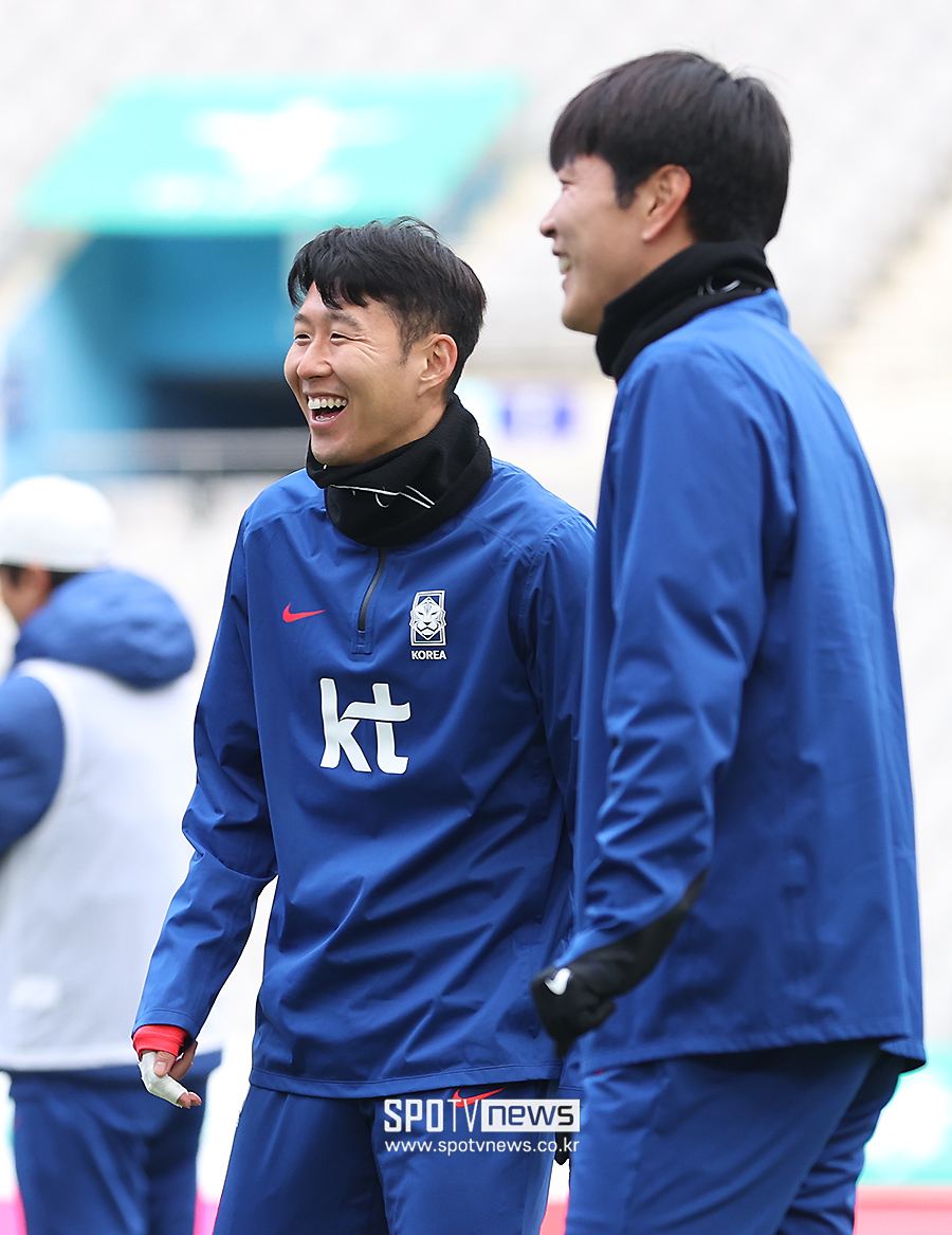 ▲ 손흥민 김영권 ⓒ곽혜미 기자