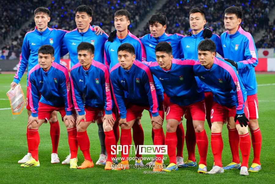 ▲ 21일 도쿄 신국립경기장에서 열린 2026 북중미 월드컵 아시아 지역 2차 예선 B조 3차전에서 홈팀 일본이 전반 2분 다나카 아오의 결승골에 힘입어 북한을 1-0으로 꺾었다. 이제 두 팀은 평양으로 장소를 옮겨 26일 4차전을 펼친다.