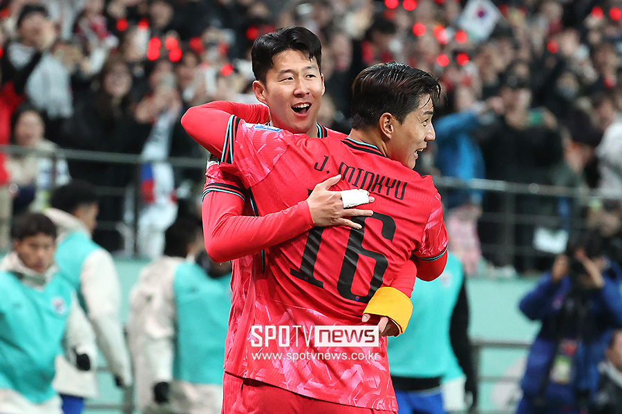 ▲ 손흥민 주민규 ⓒ곽혜미 기자