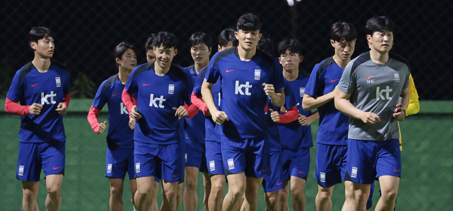 ▲ 축구대표팀이 23일 태국 방콕의 윈드밀 풋볼 센터에서 훈련했다. ⓒ연합뉴스