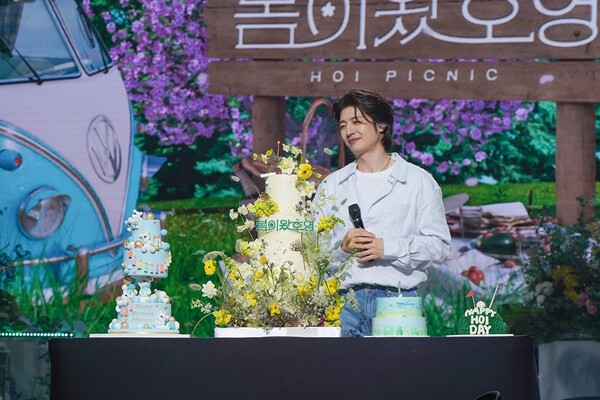 손호영, 팬들과 함께 떠난 '봄날의 피크닉'…생일 팬 콘서트 '봄이 왔호영' 성료