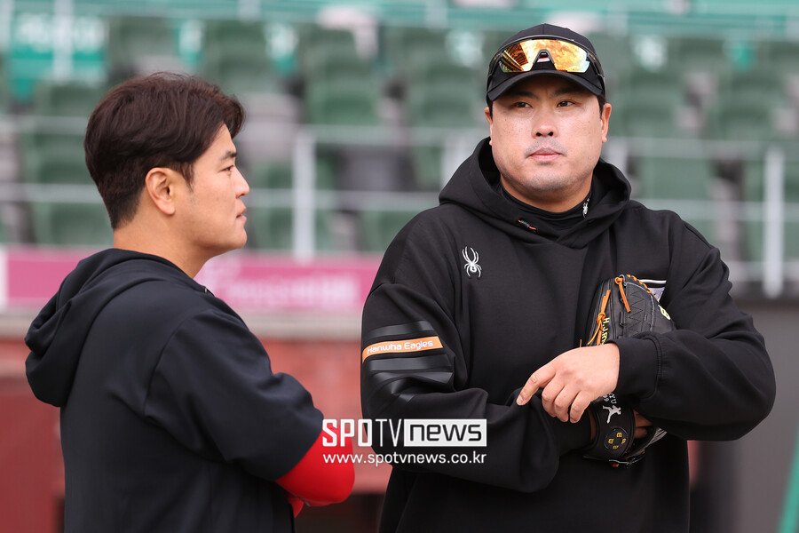 '부상 시련' 추신수, 류현진과 뜨거운 재회 "ML서 1~2년 더 뛰었더라면…"