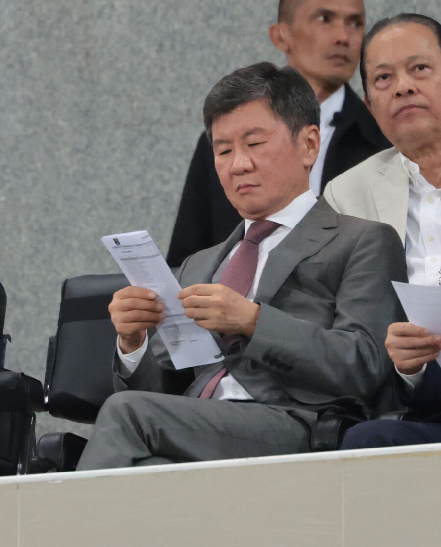 ▲ 태국 원정 경기를 찾은 정몽규 회장  ⓒ연합뉴스