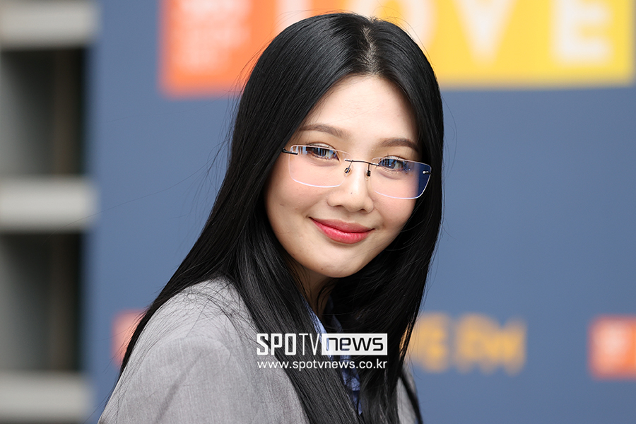 [포토S] 레드벨벳 조이, '미소와 함께'