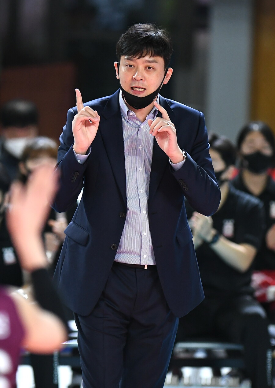 GS칼텍스, 이영택 감독 체제로 새 출발 "고심 끝에 선택, 젊은 리더십 보유"
