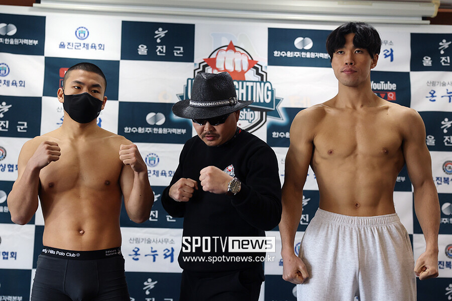 ▲ [라이트급] 김이고르(70.5kg) vs 신준호(70.0kg)