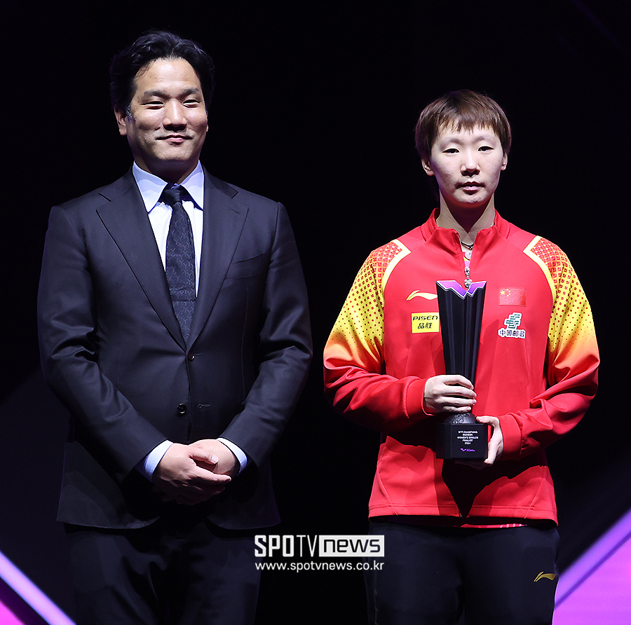 [포토S] 준우승 거둔 왕만위
