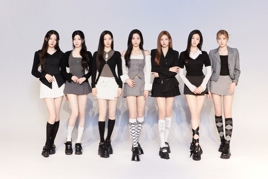 베이비몬스터, '틴+힙' 다 되는 YG DNA 걸그룹…"우리를 믿고 앞으로"[인터뷰S]