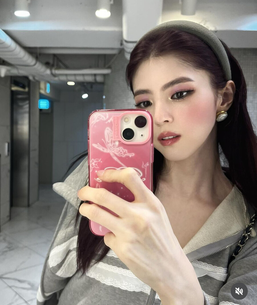 ▲ 출처| 한소희 SNS