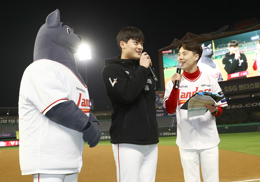 ▲ 모처럼 SSG 불펜에 등장한 신예 구위파 조병현 ⓒSSG랜더스