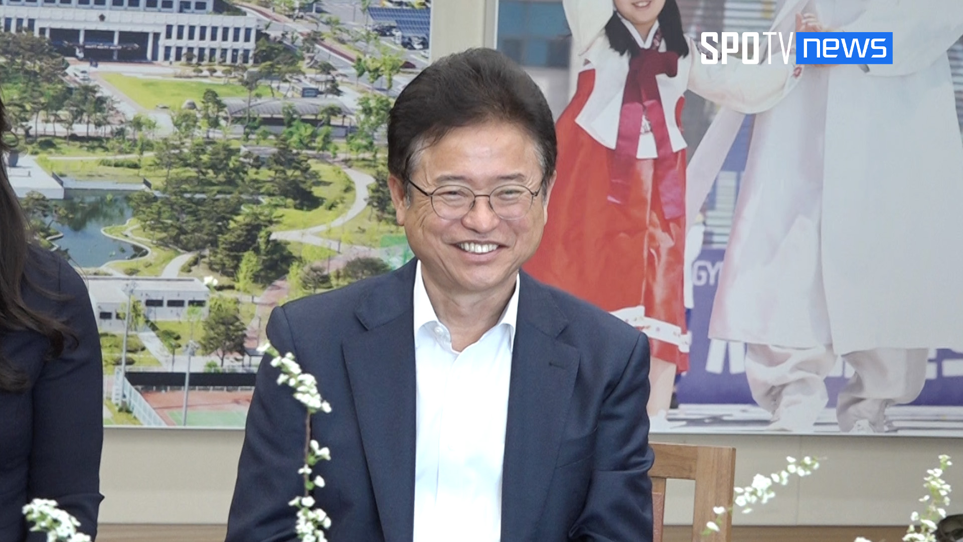 주한미군 씨름장사 경북도청 방문…이철우 도지사 "미군은 가장 가까운 친구"