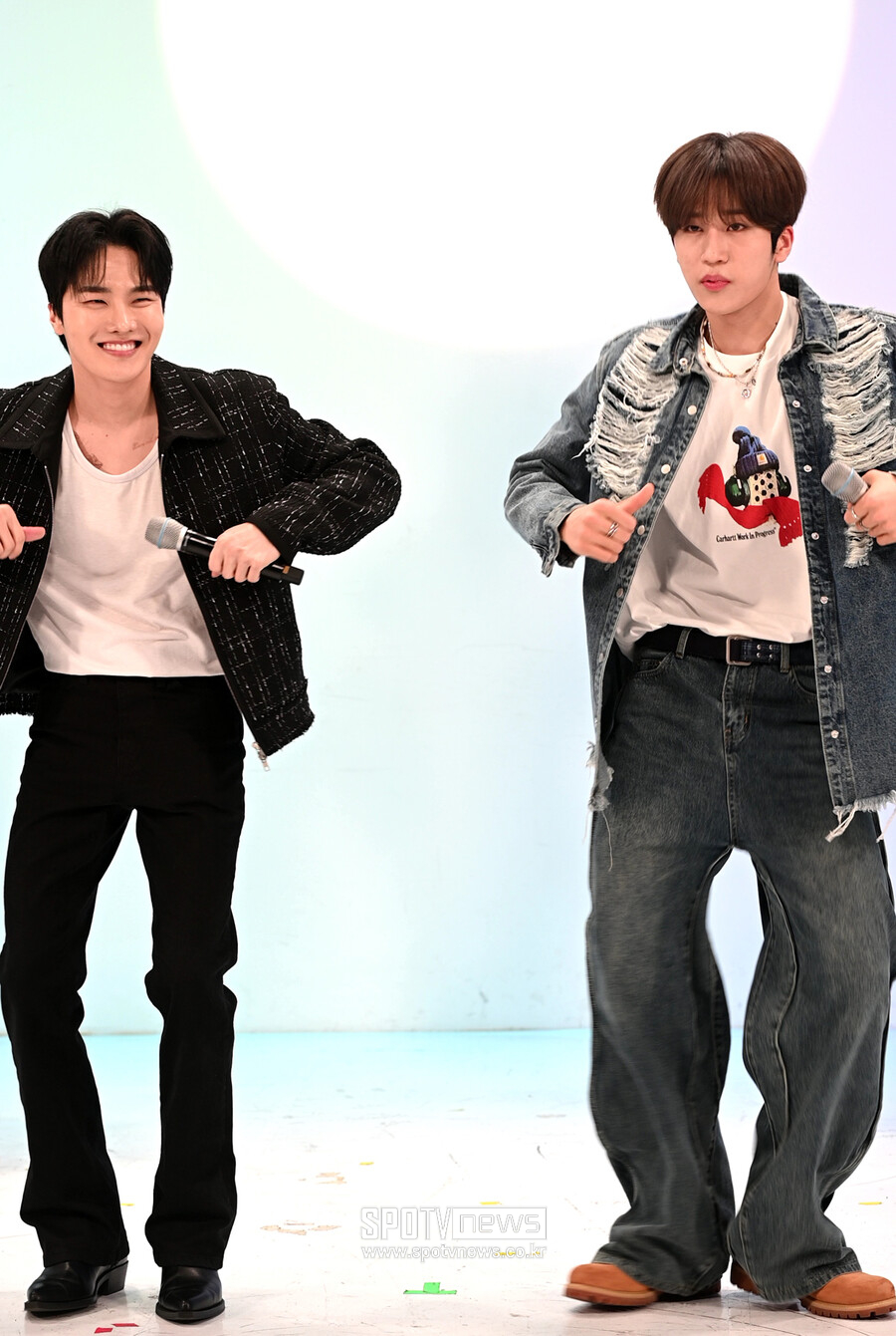 [포토]렉스 '코리아넷 MC 그만두고 루네이트 멤버로 들어갈 기세'
