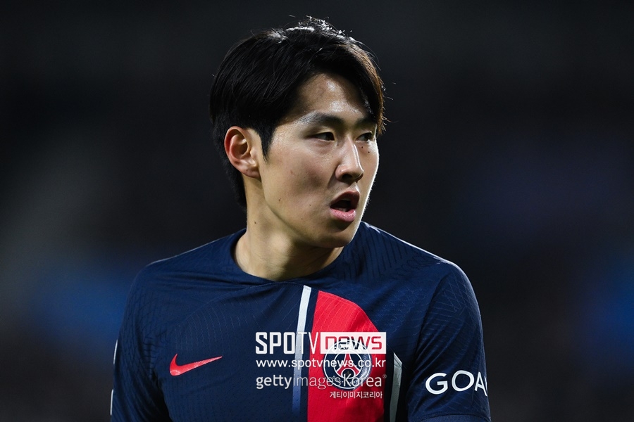 이강인 '왼발 원더골', PSG '이달의 골' 선정…리그앙 '이달의 골'까지 노린다