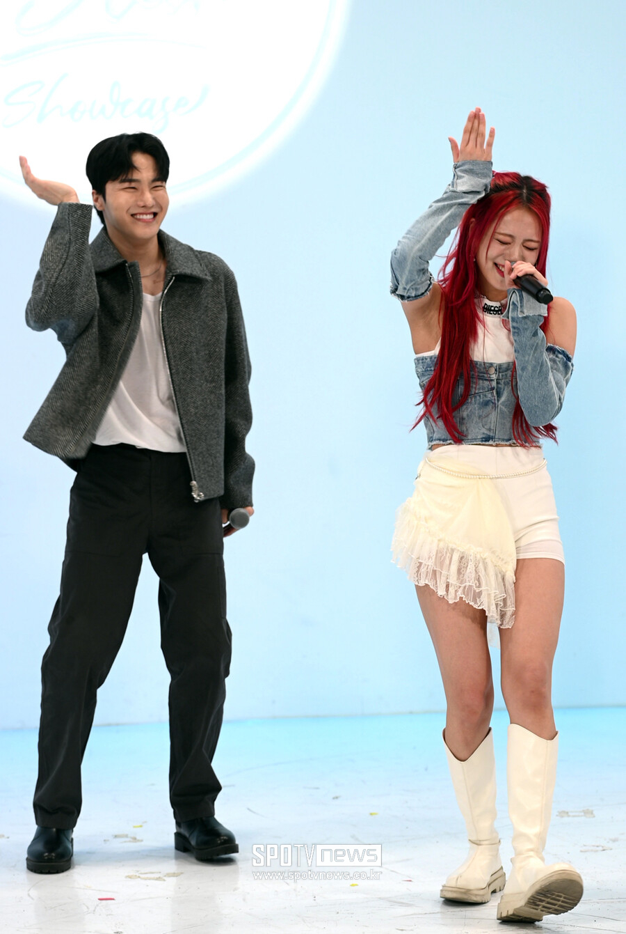 [포토]렉스 '케이팝 스타 쇼케이스 MC 그만두고, 라필루스 멤버 들어갈 기세'
