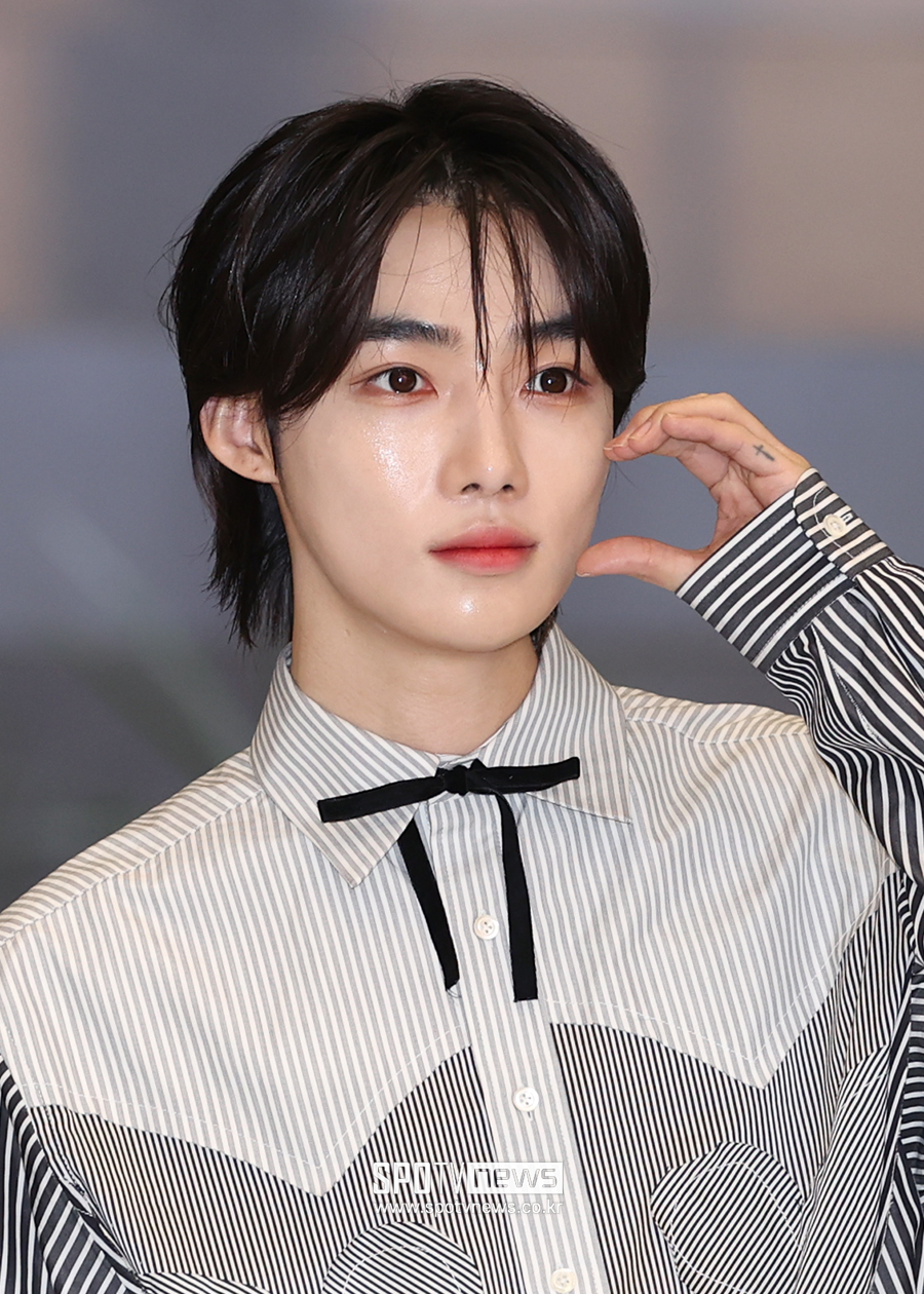 [포토S] 더보이즈 뉴, 새벽부터 백옥 피부