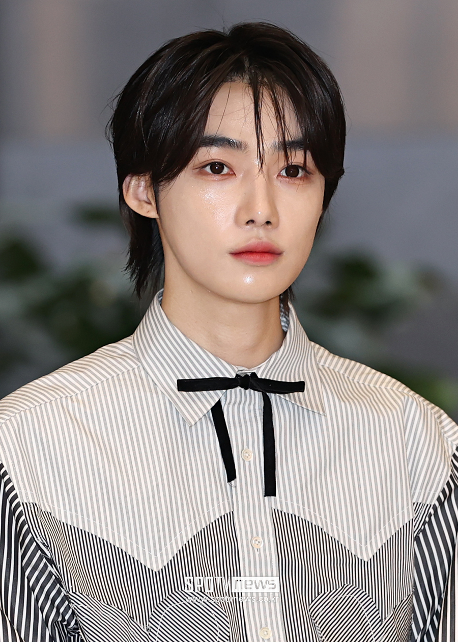 [포토S] 더보이즈 뉴, '피부가 반짝반짝'