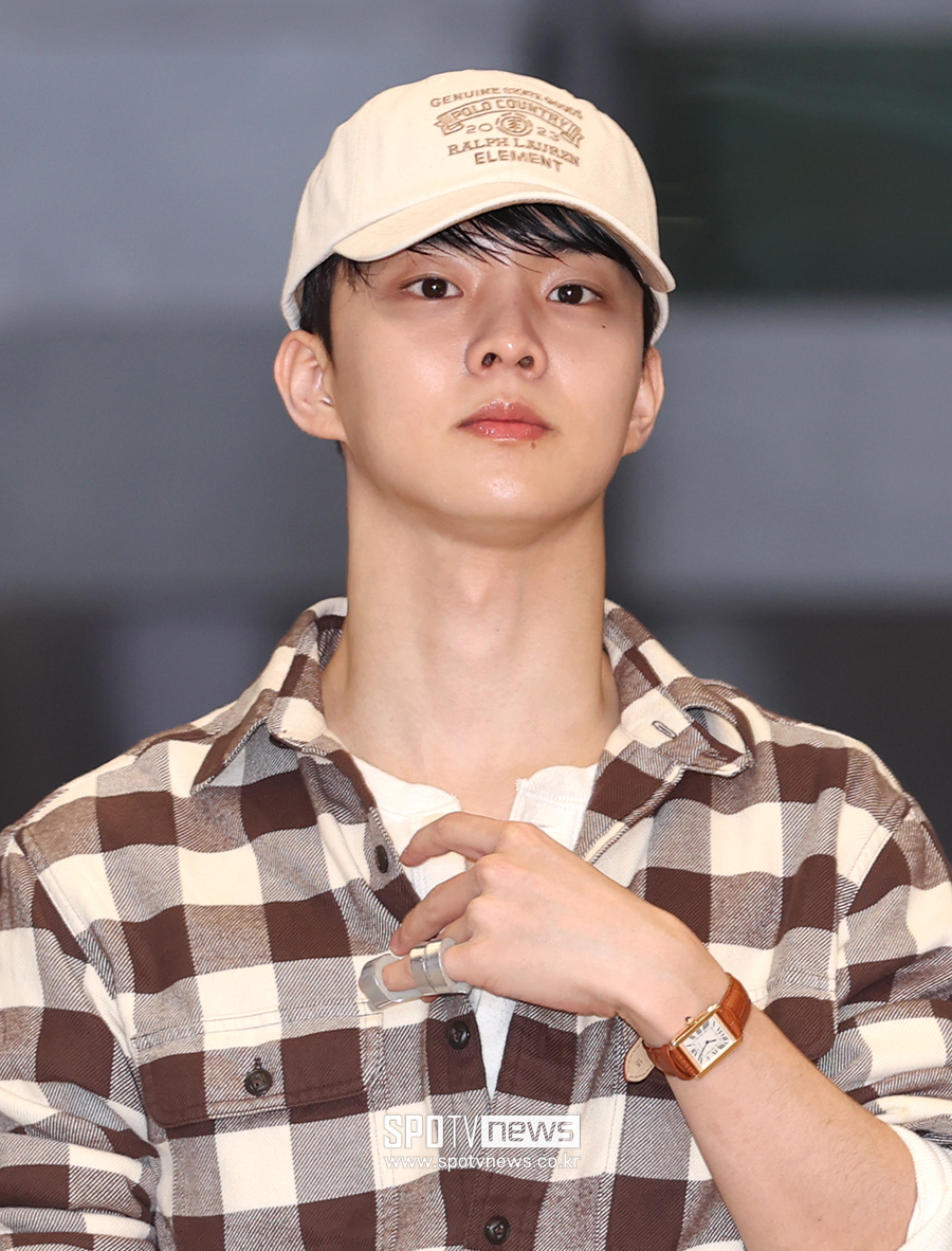 [포토S] 더보이즈 큐, '일본 다녀올게요'