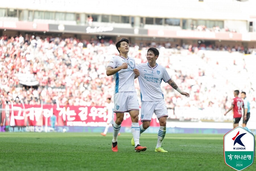 ▲ 포항 스틸러스는 FC서울과의 원정 경기에서 4-2 승리를 거뒀다. ⓒ한국프로축구연맹