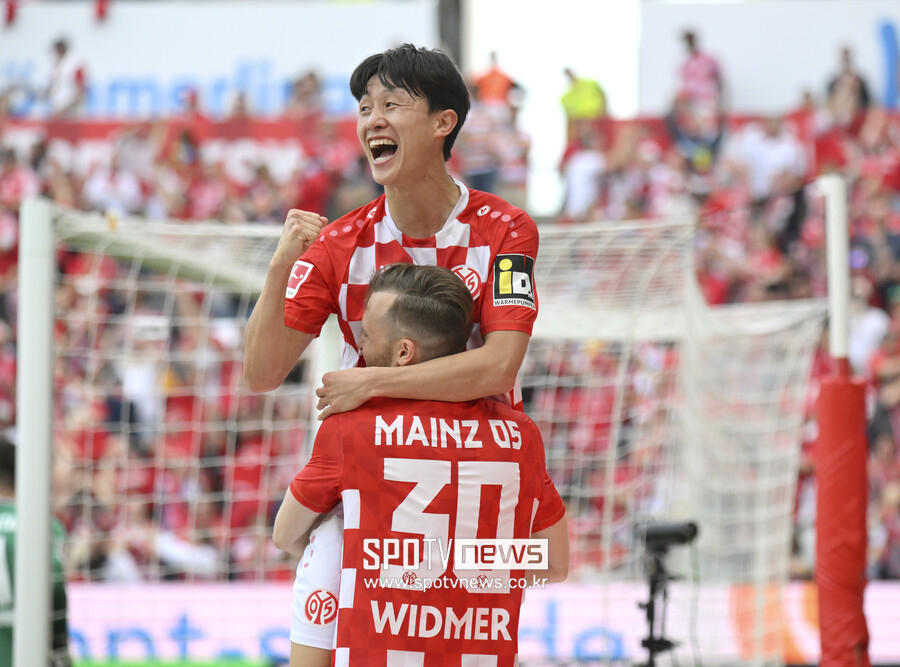 ▲ 이재성의 마인츠는 호펜하힘에 4-1 대승을 거뒀다. ⓒ연합뉴스/AP