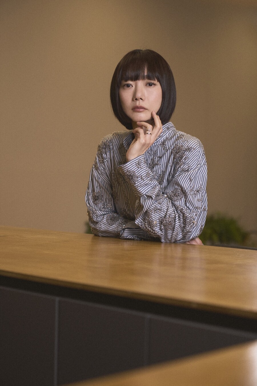 '레벨 문' 배두나 "넷플릭스의 딸들 너무 많아, 나는 이모 정도"