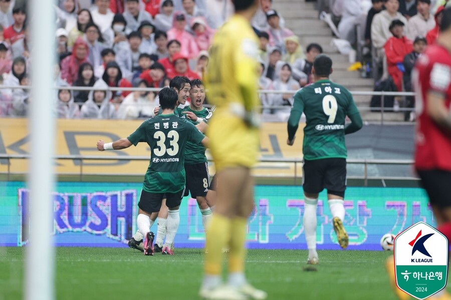 ▲ 전북 현대가 FC서울에 승리하며 시즌 첫 연승을 달렸다. ⓒ한국프로축구연맹