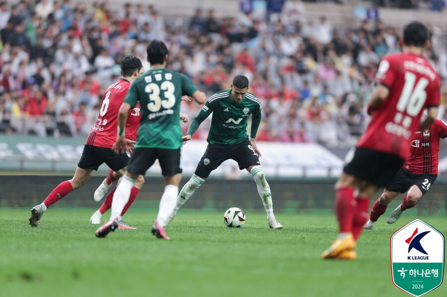 ▲ 전북 현대가 FC서울에 3-2로 승리했다. ⓒ한국프로축구연맹
