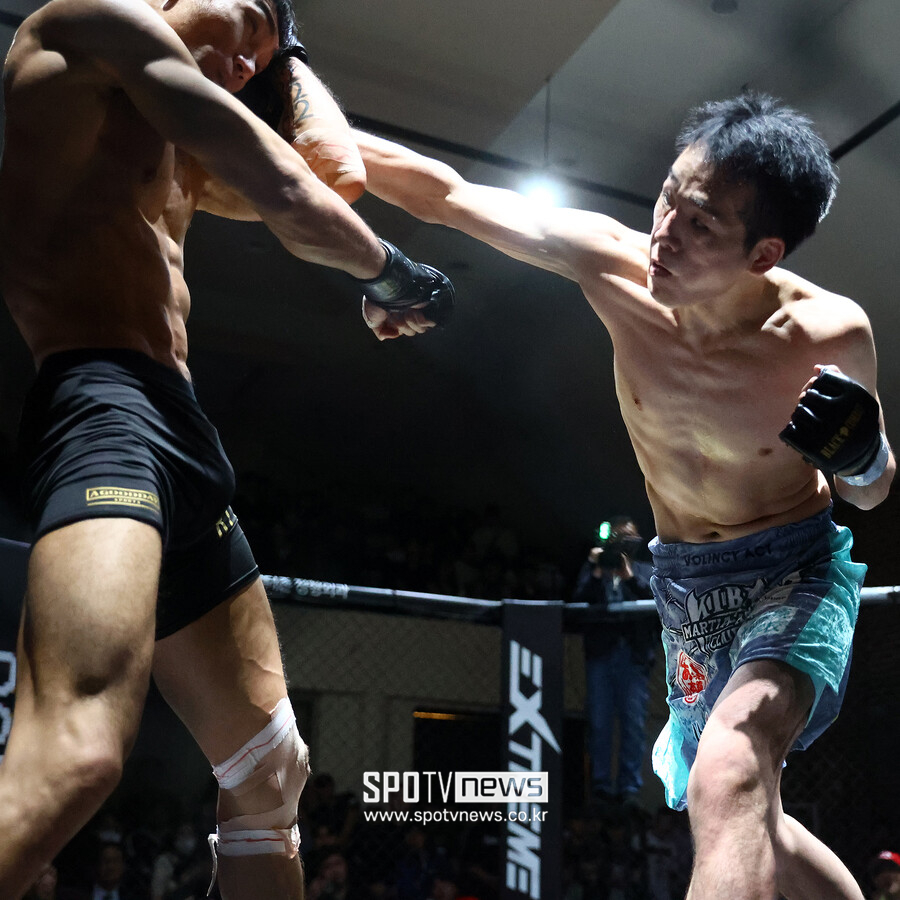 [블랙컴뱃] 검정 대표 "이송하 vs 오하라 주리 2차전, 7~9월 추진"