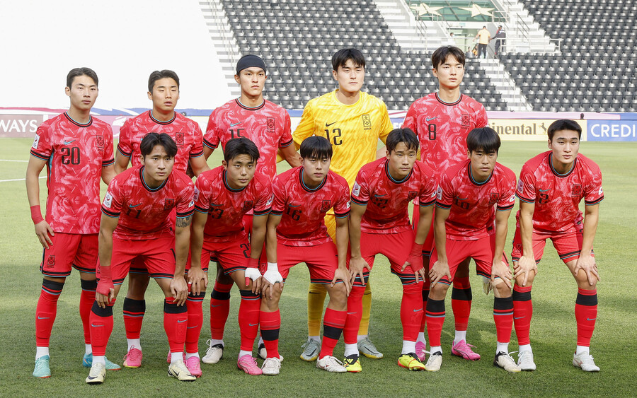 [U23 아시안컵 REVIEW] 신태용 감독님 나오세요! '김민우 결승골' 한국, 숙명의 한일전서 1-0 승리...조 1위로 8강 진출