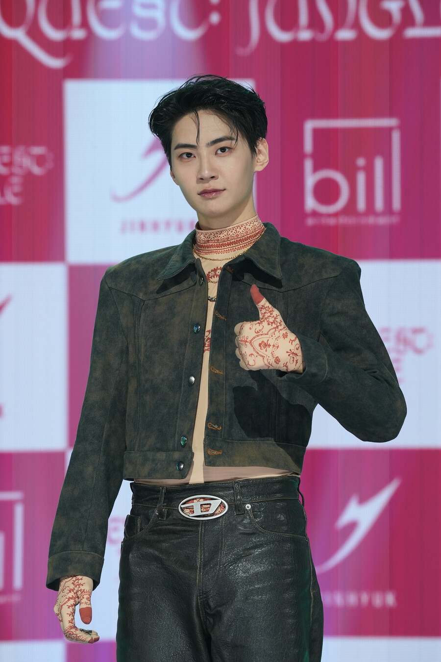 이진혁, 노래+연기 다 잡을 '뉴 챕터'…"몸만 움직인다면 무대 위로"[종합]