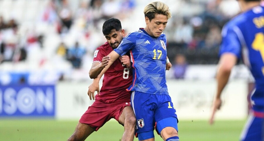 [U23 아시안컵] 'GK 발길질' 카타르 퇴장 자멸…일본, 10명 카타르와 연장 혈투 4-2 승리 '4강 진출'