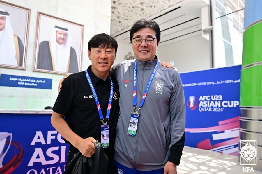 ▲ 인도네시아 23세 이하 대표팀을 이끈 신태용 감독이 조국인 한국을 상대로 승리하는 이변을 연출했다. 인도네시아는 한국에 수비하지 않고 맞불을 놓은 끝에 승리를 챙기면서 신태용 감독의 지도력을 잘 보여줬다. 인도네시아는 사상 처음으로 U-23 아시안컵 준결승에 올랐고, 한국은 10회 연속 올림픽 본선 진출이 좌절됐다.  ⓒ대한축구협회