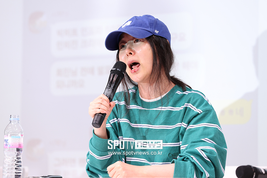 하이브, 민희진에 반박 "노예계약 아냐, 뉴진스 컴백 시기 먼저 악용"[전문]