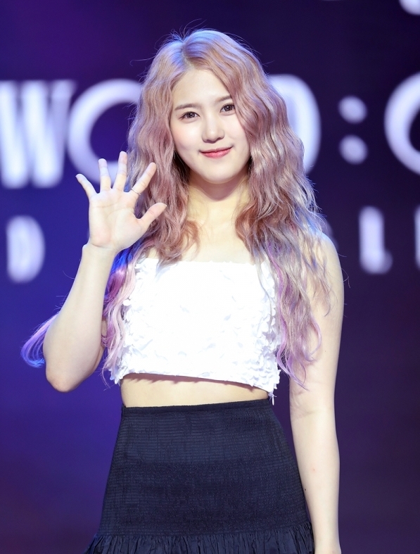 걸그룹이? 네이처 하루, 日 유흥업소 접객원 됐다 "꿈 위해"[이슈S]