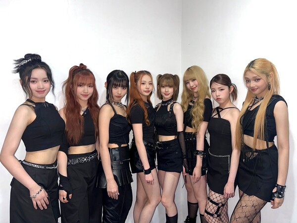 ▲ 지난 4일부터 6일까지 필리핀 세부와 마닐라에서 '유니스 팬사인 필리핀 투어’를 열고 현지 팬들을 만난 유니스. 제공|F&F엔터테인먼트