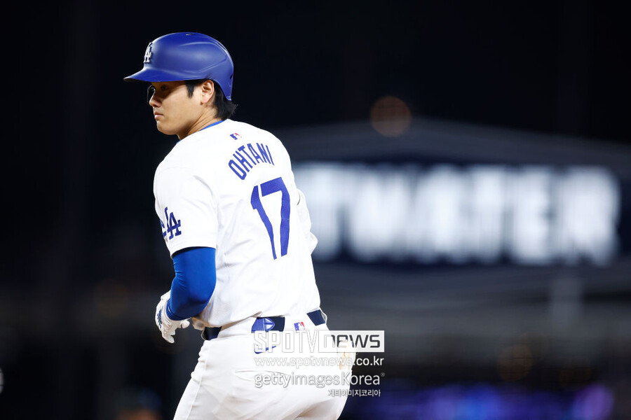 사라졌던 LAD 에이스 드디어 돌아왔다… 축포 담당은 오타니, 씻겨나간 이정후 멀티히트 [SPOTV MLB]