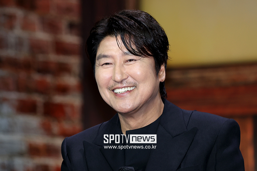 "완벽 연기, 심장에서 끝난다" '삼식이 삼촌', 송강호 연기인생 35년 첫 드라마 도전[종합]