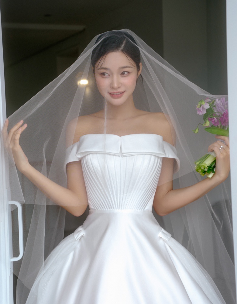 한으뜸, 비연예인과 12일 결혼 "평생 인생의 동반자 약속"[공식]