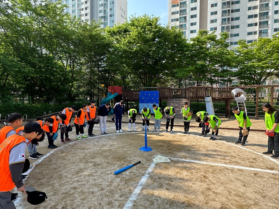 2024년 KBO 찾아가는 티볼교실 개최