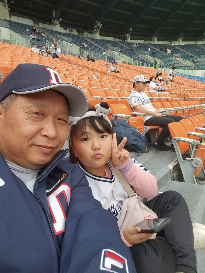 두산, 팬 소원 성취 프로젝트 5호 주인공 공개