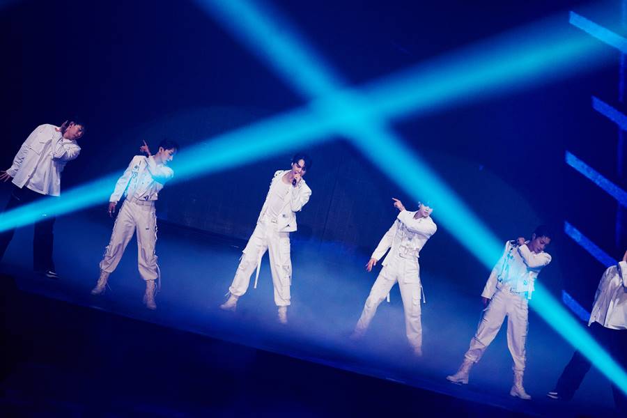 '팀명 되찾은' 하이라이트, 드디어 외친 "쏘 비스트"